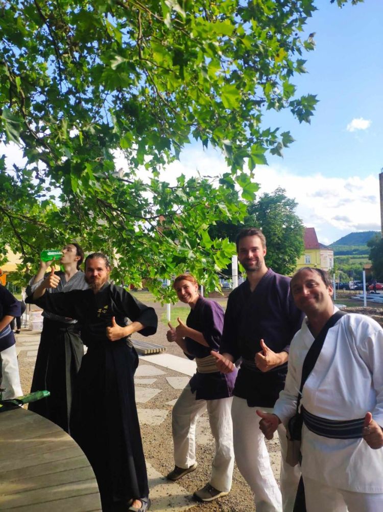 Katana Intro Seminar - KI·KEN·TAI·ICHI - Unifying energy, sword and body