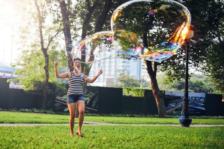 Giant Bubble Competition