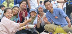 Joining an English Community in Nha Trang