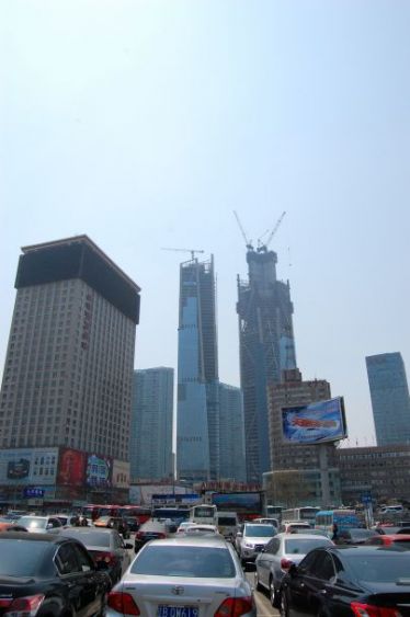Dalian, it is also a lot of building in construction