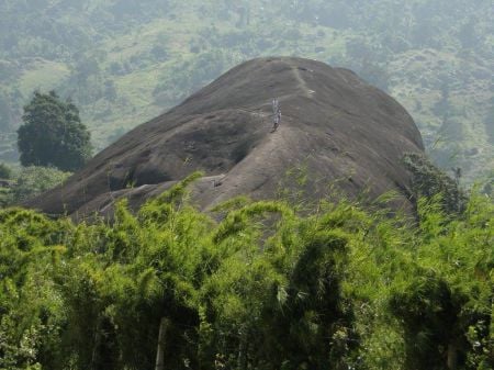 The bigist rock in Vietnam