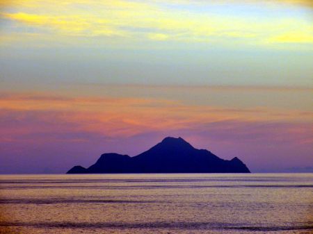 Sunset view to Saba