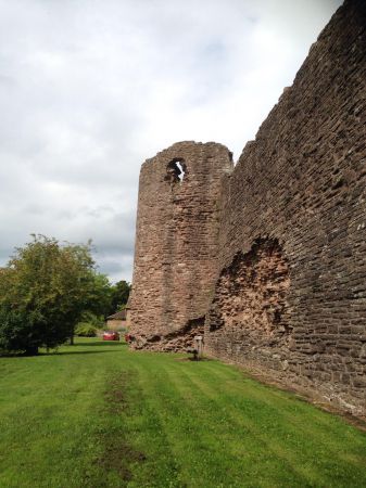 Skinfrith castle