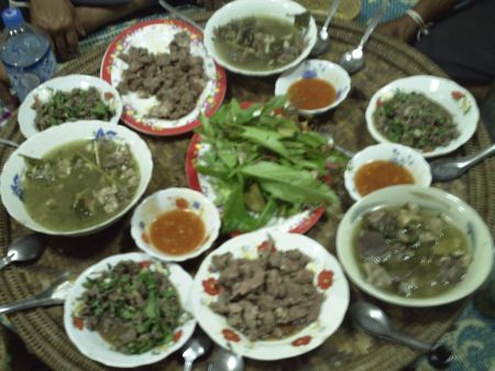 plats traditionnels laotiens