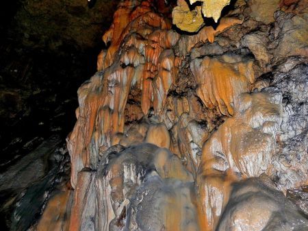 La grotte de Lenger