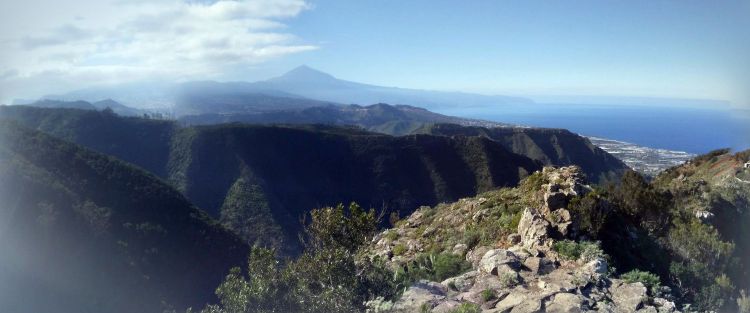Panoramique depuis l'Anaga sur le Teide