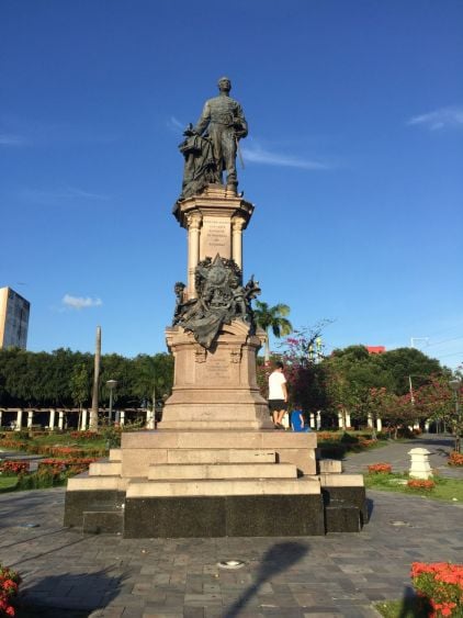 Statue of Amazonas Founder