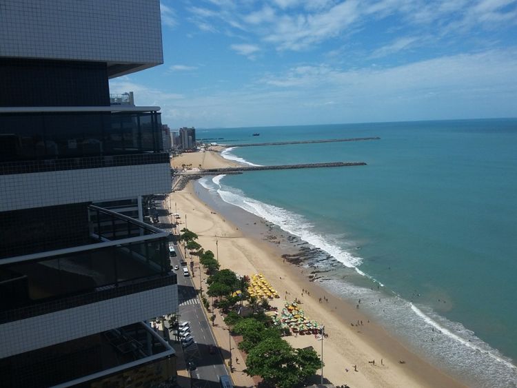 Vue sur la plage