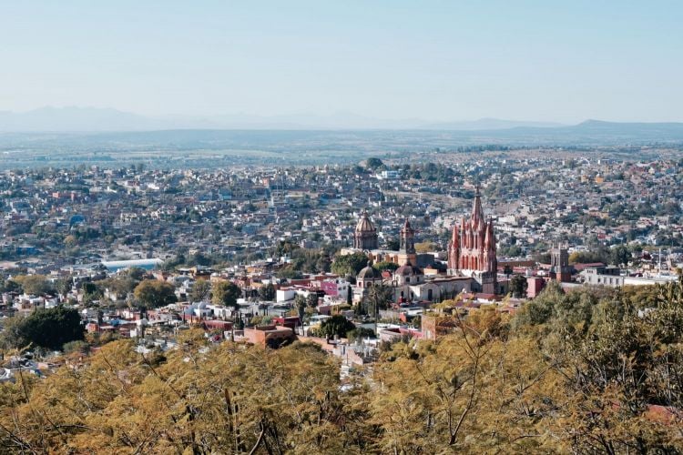 Le panorama sur la charmante ville de San Miguel de Allende