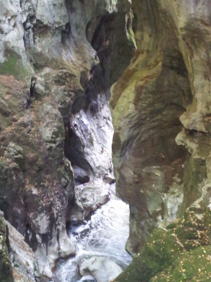 Grotte, région haute savoie