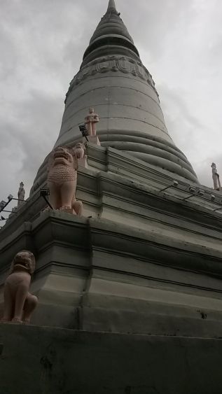 Wat Phnom Temple Stuppa