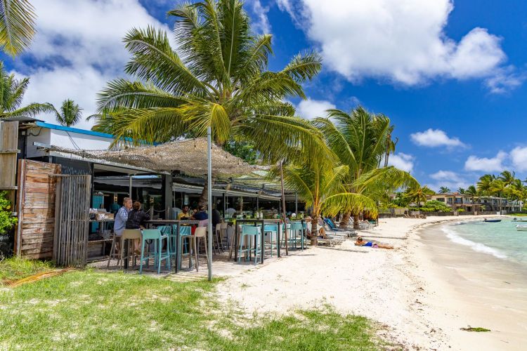 Beach restaurant 