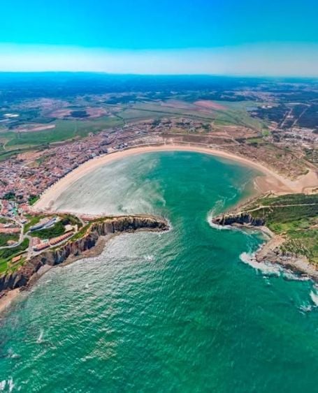 Baie de S&atilde;o Martinho do Porto