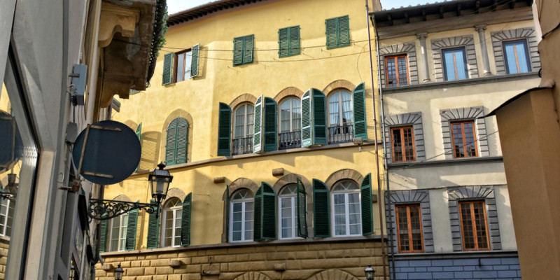 flats in Florence
