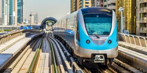 Cómo moverse por los Emiratos Árabes Unidos