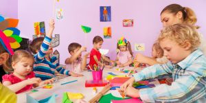 El cuidado de niños en los Emiratos Árabes Unidos