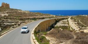 How to drive in Malta
