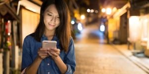 Making phone calls in Japan