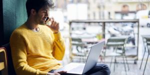 Conexión a Internet y uso de teléfonos en Italia