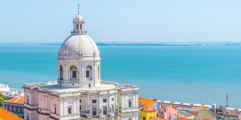 statut du resident non habituel au Portugal