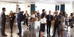 Cómo ampliar tu red de contactos profesionales en Lisboa