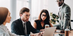 Cómo ampliar tu red de contactos profesionales en Melbourne