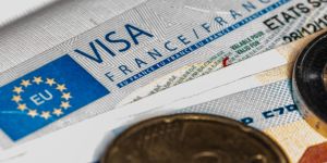 Permis Vacances Travail en France pour les Canadiens