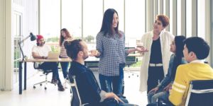 Abitudini sul lavoro a Manila