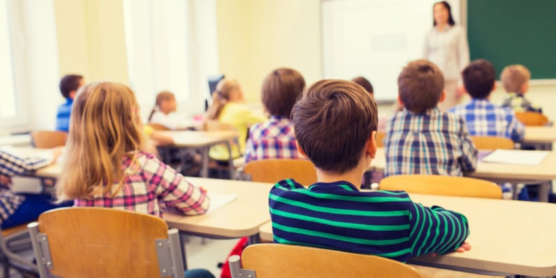 enfants a l'ecole