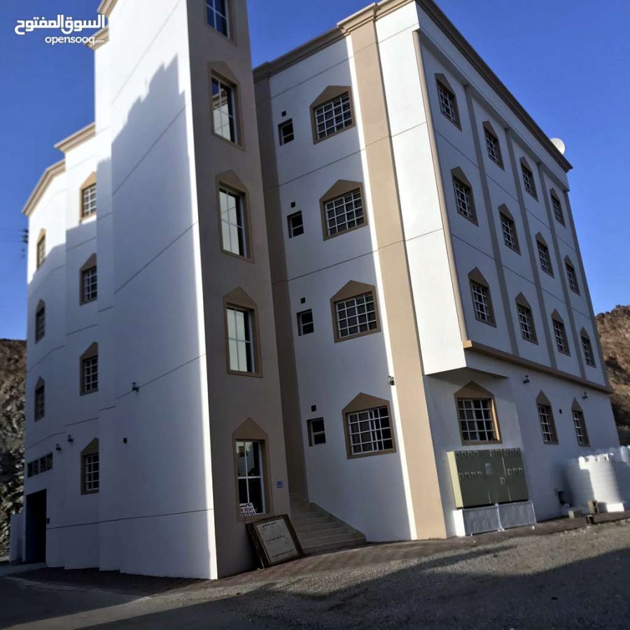 Beautiful and clean brand new 2 bedroom apartment at wadi al kabir