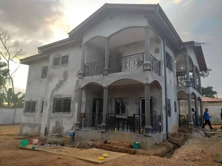 Large duplex for sale yaoundé, House for sale in Yaoundé Cameroon