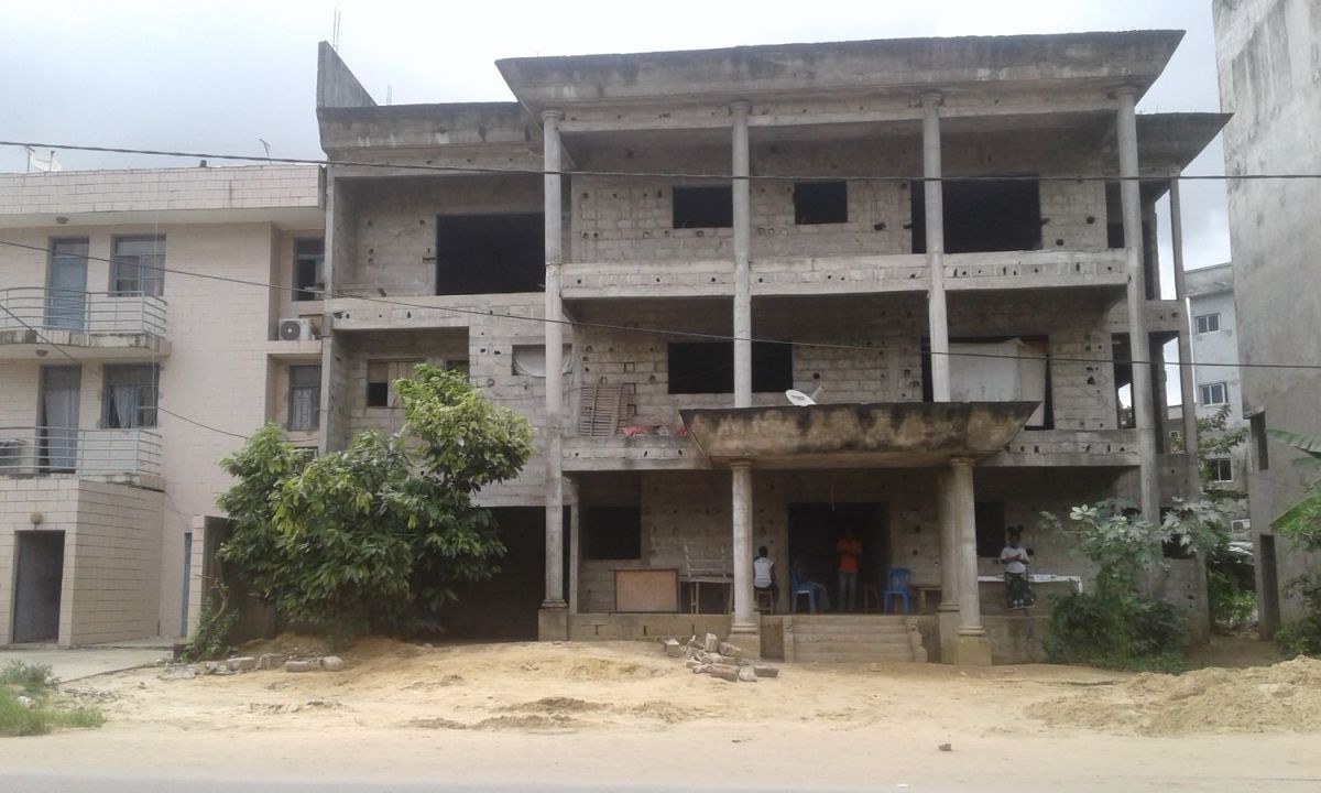 Sale as is triplex villa of 15 rooms riviera palmeraie, House for