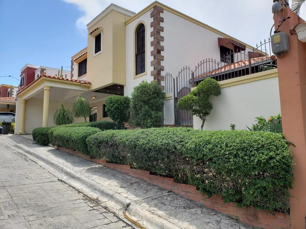 Se vende hermosa y comoda casa para ti y tu familia, Casa en venta