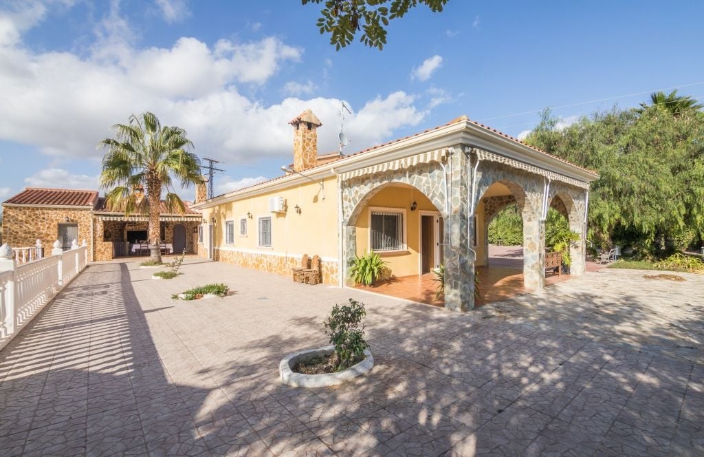 Maison Saisie Par La Banque à Vendre Près De Valence