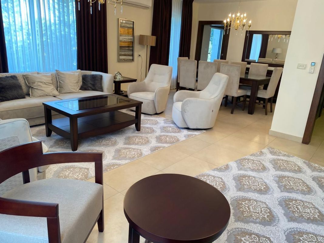 200 sqm apartment in a diplomatic building next to the us embassy for