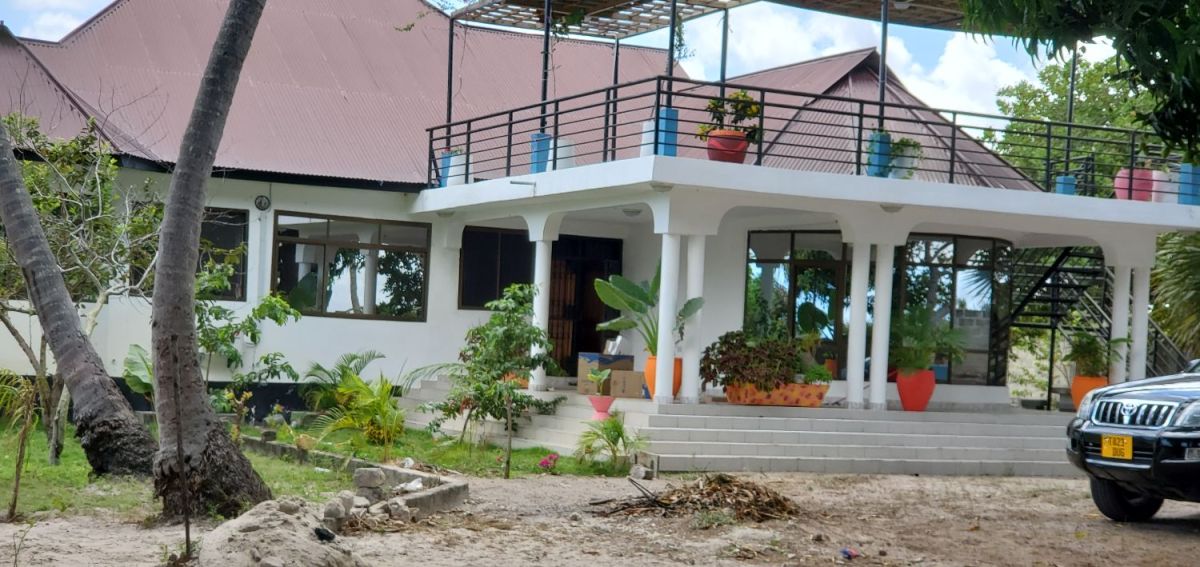 Vacation home casa lucien, House for rent in Dar es Salaam Tanzania