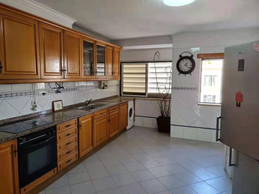 Beautiful 3 bedroom apartment perfect for family life , Flat for rent