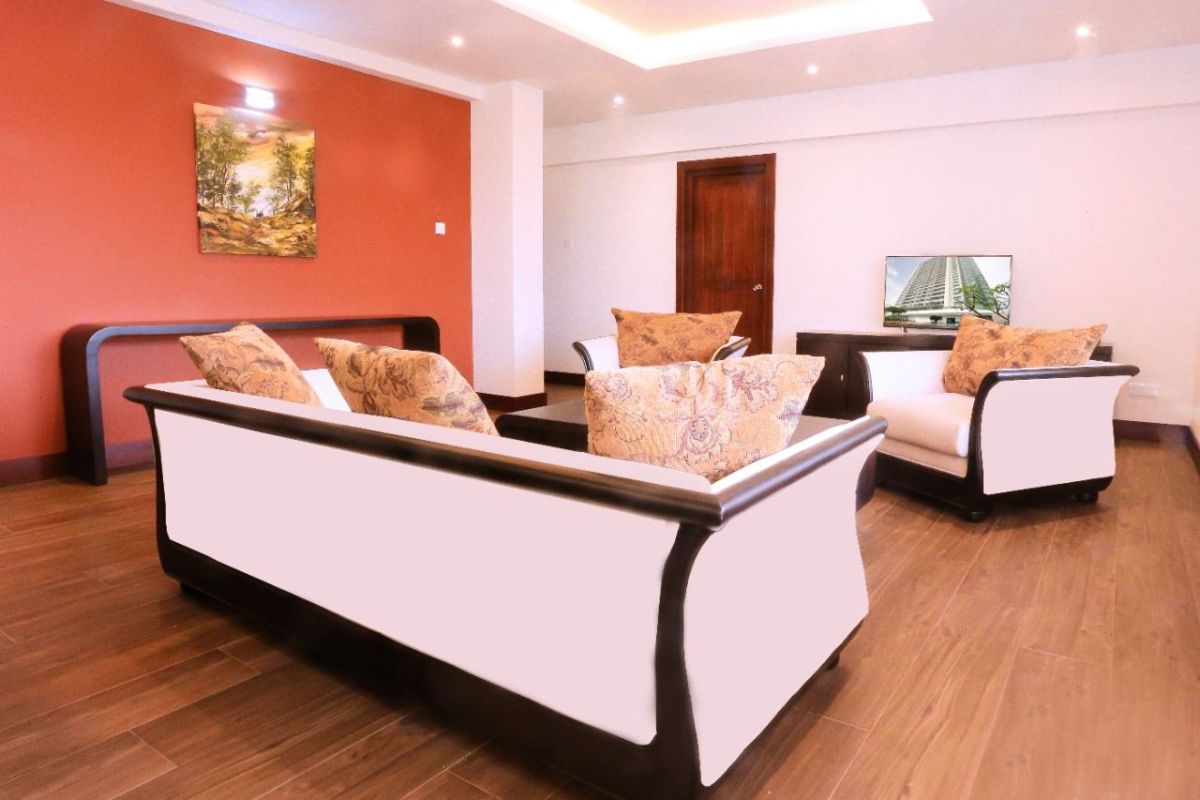 Cinnamon garden residencies tastefully furnished apartment for rent in colombo 7, Flat for