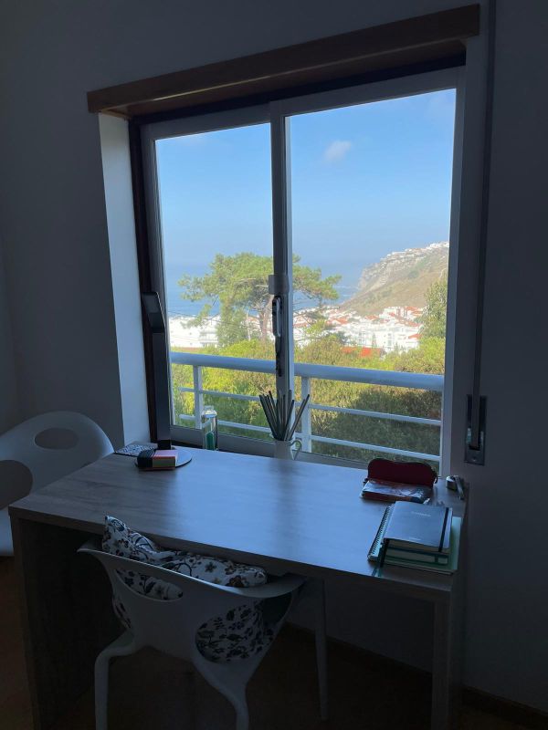 Large bright apartment with sea view ideal for teleworking and holidays