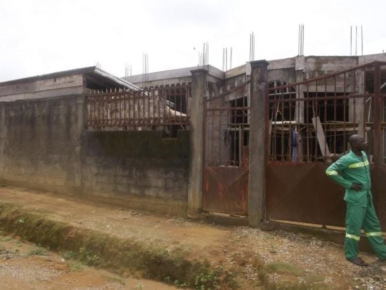 Maison duplex à vendre inachevé 