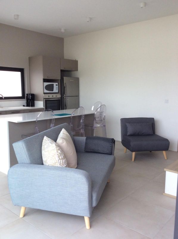 “excellent investment house and two apartments”, House for sale Blue