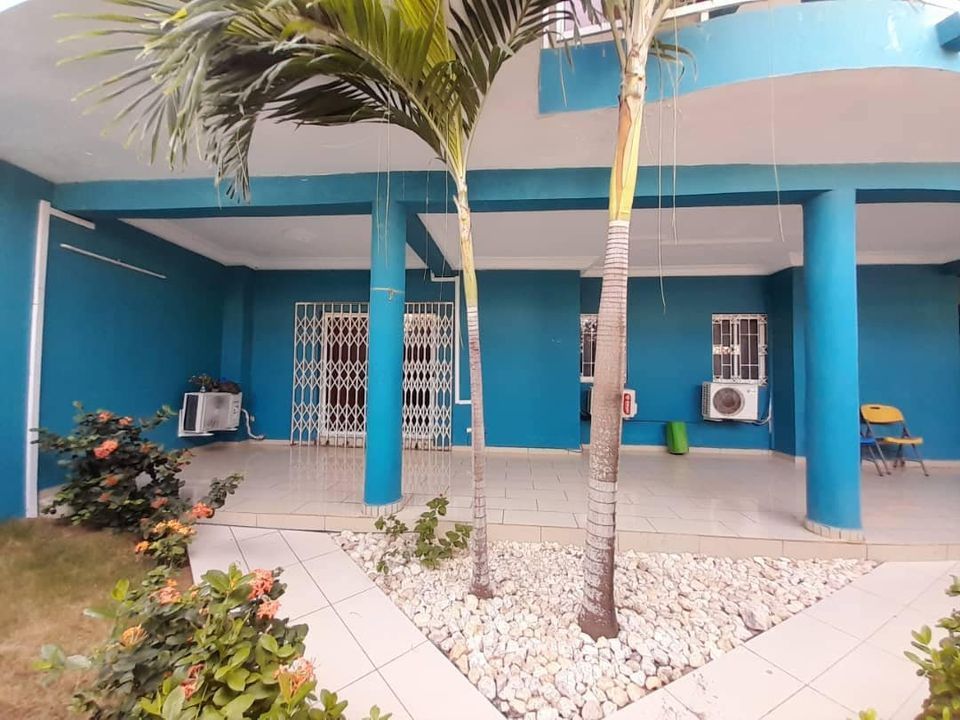 A vendre ! duplex 7 pièces avec les meubles grand bassam cote d'ivoire