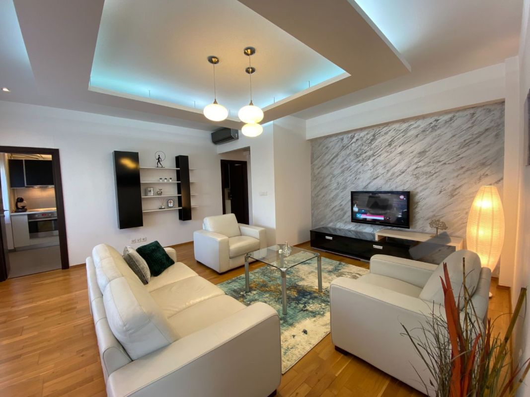 Superb 1 bedroom apartment north of bucharest, Flat for rent in