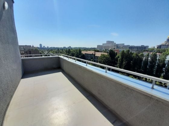Appartement trois pièces meuble avec terrasse quartier Cismigiu