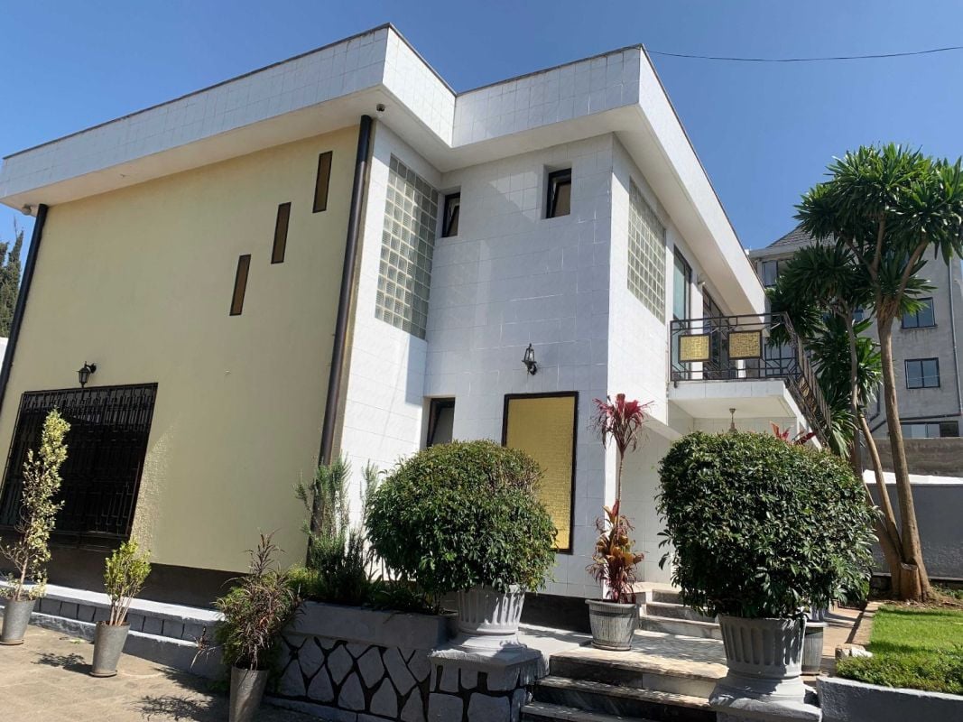 3 bedroom house for rent old airport, in Addis Ababa Ethiopia