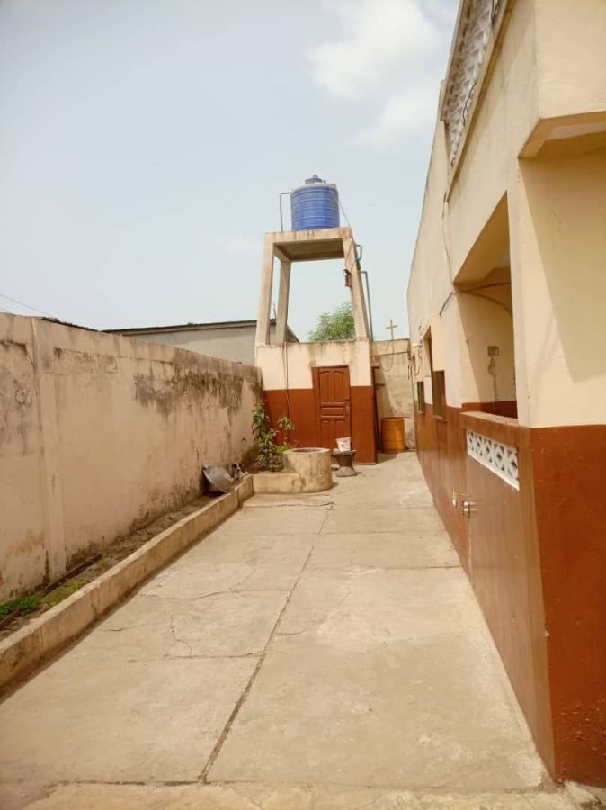 Maison á vendre á kpahou, Maison à vendre Cotonou, atlantique Bénin