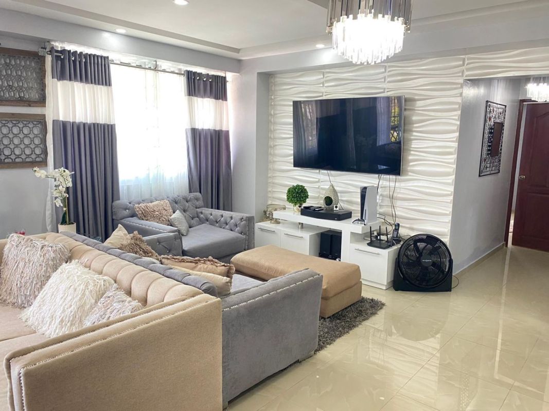 Penthouse en alma rosa 1ra, Edificio en venta en Santo Domingo