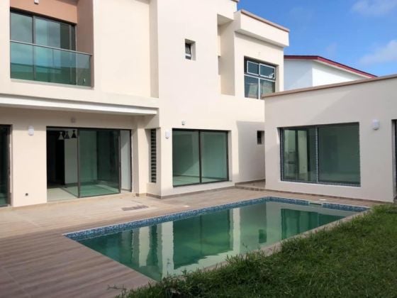 7 room villa with pool bassam Ivory Coast