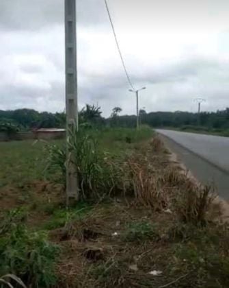 Des terrains 500 m2 approuvés viabilisé ( eau + courant ) ...