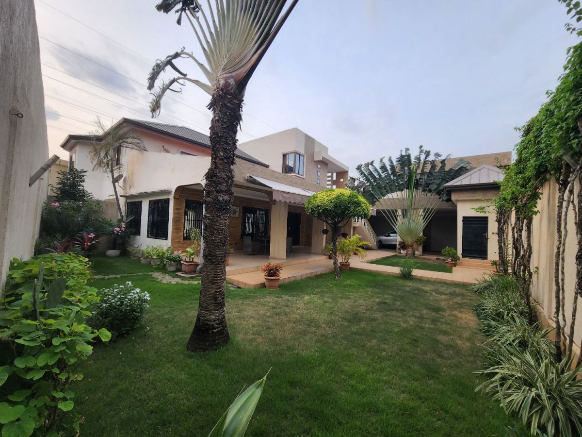 Superbe villa nouvelle construction à vendre à lomé , Maison à vendre